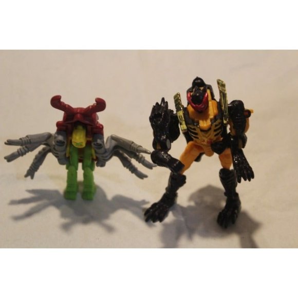 Vintage Hasbro/Takara 1996/1998 Transformers Lot 2 - Picture 5 of 6